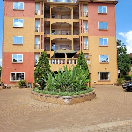 Glory Summit Hotel Hoima Buitenkant foto
