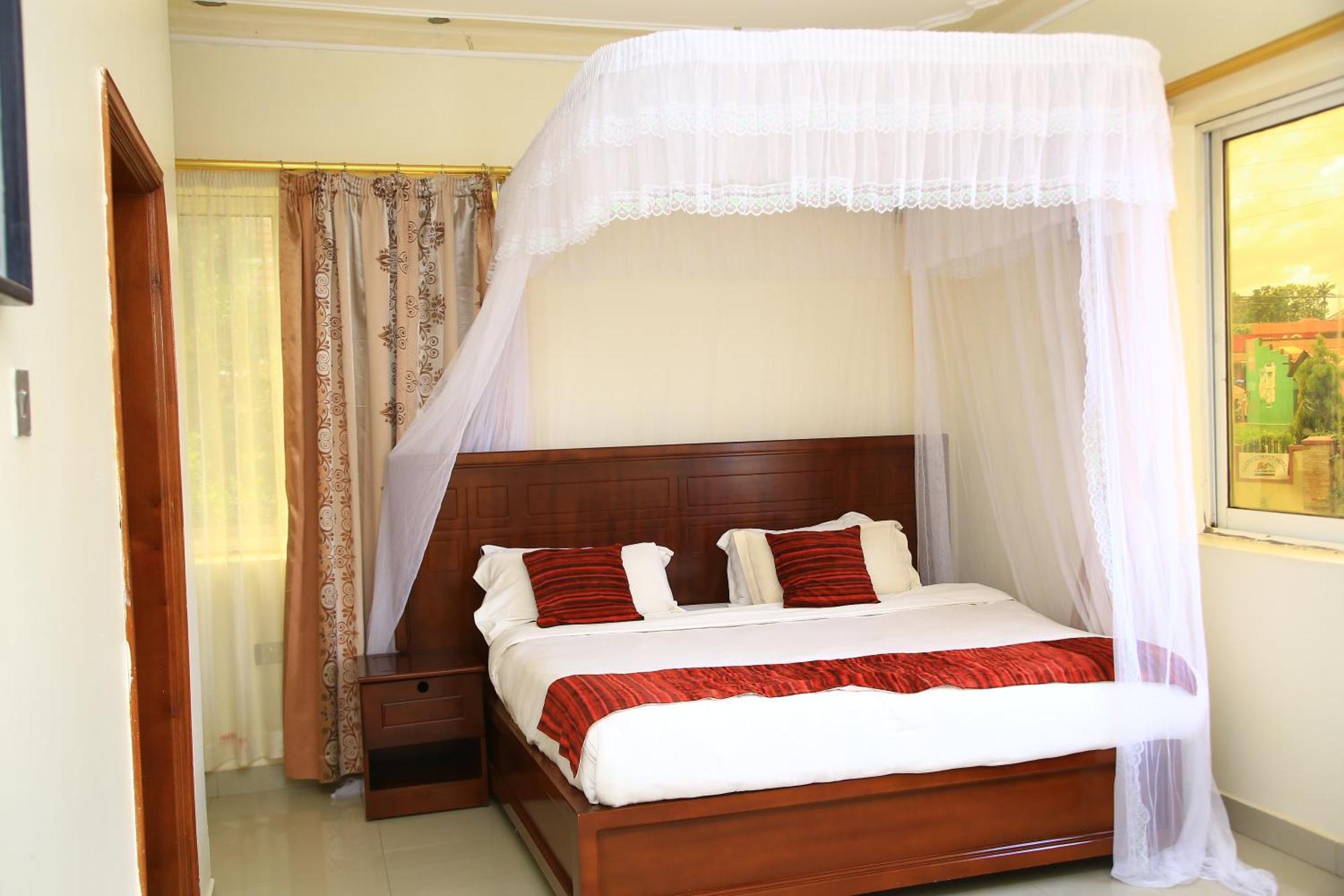 Glory Summit Hotel Hoima Buitenkant foto