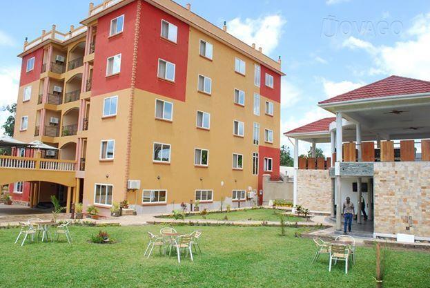 Glory Summit Hotel Hoima Buitenkant foto